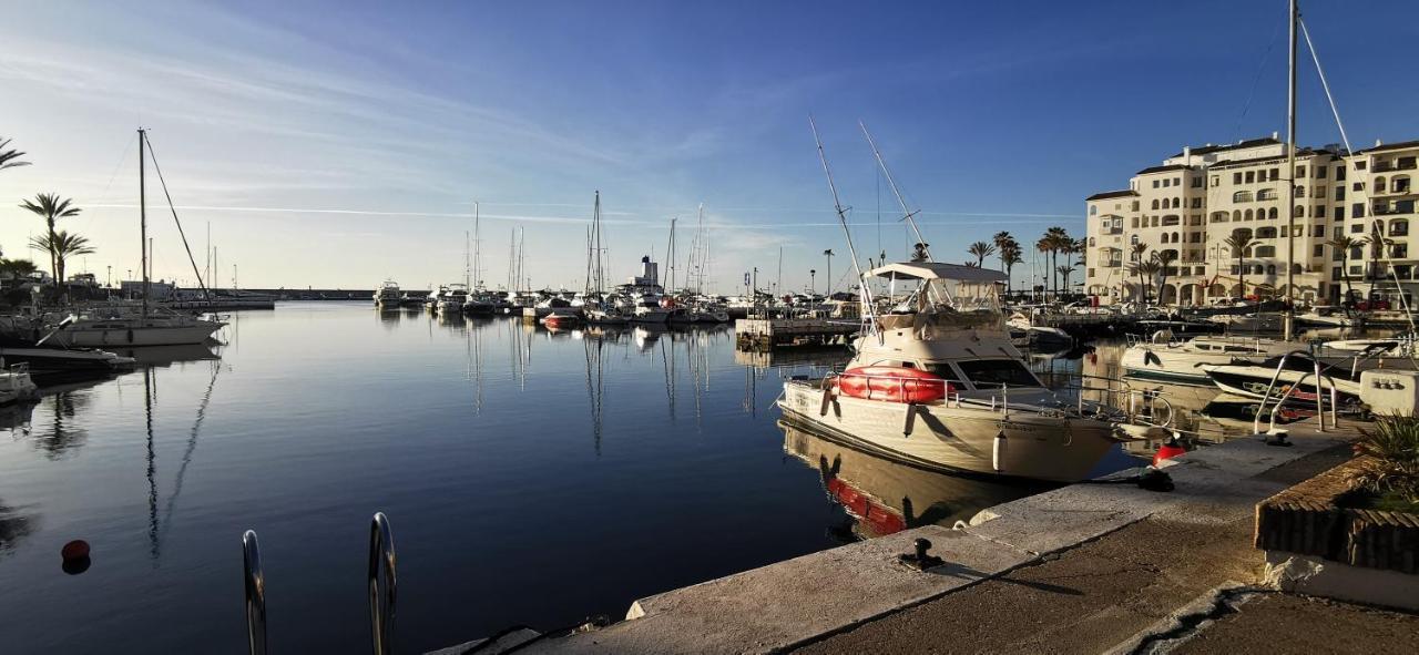 Апартаменты Puerto De La Duquesa Sea Views Манилва Экстерьер фото